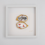 Love Hearts 27x27cm - Ingelijste oesters- plexiglas schilderij - kunst