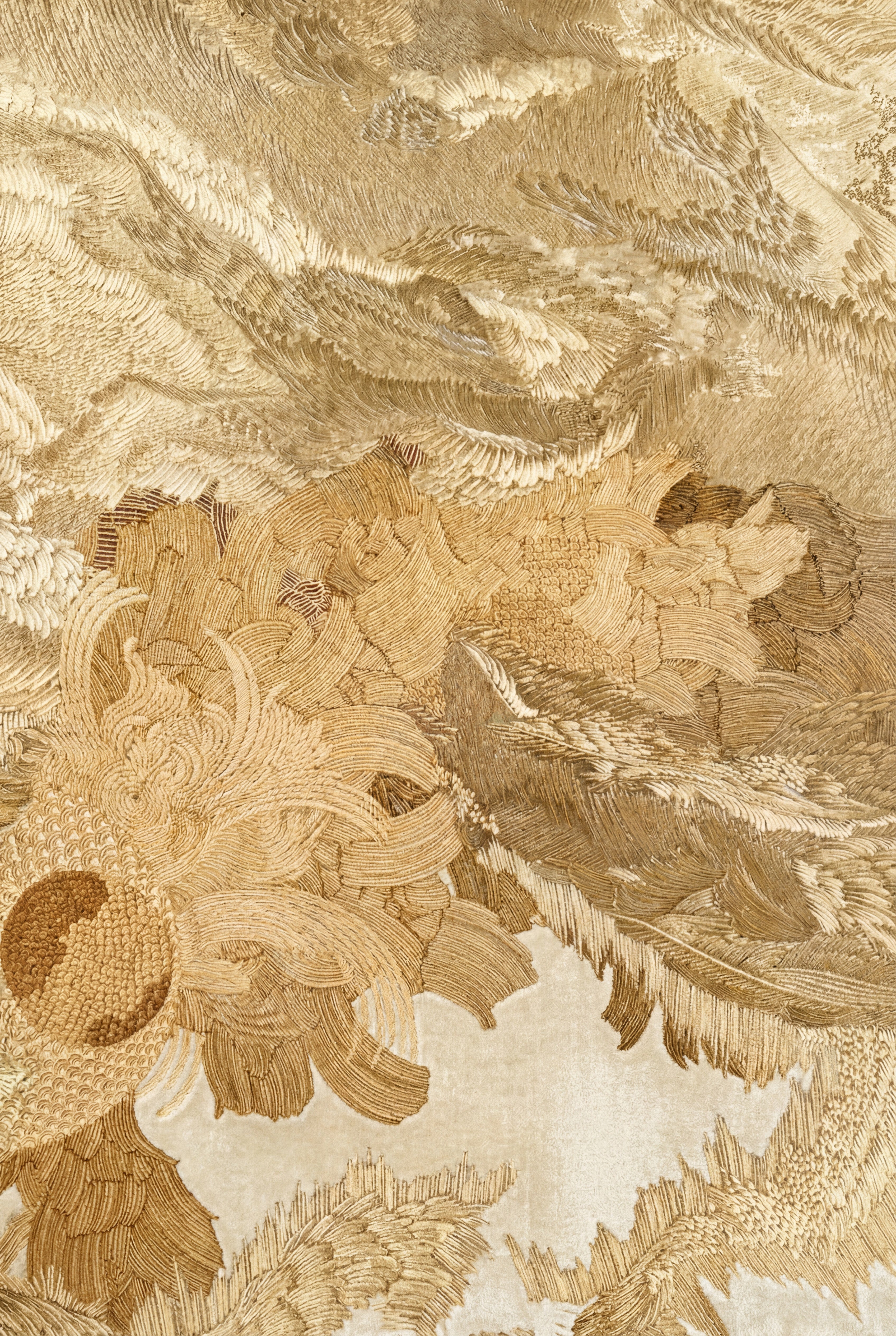Modern abstract kunstwerk in beige en goud voor een rustig interieur
