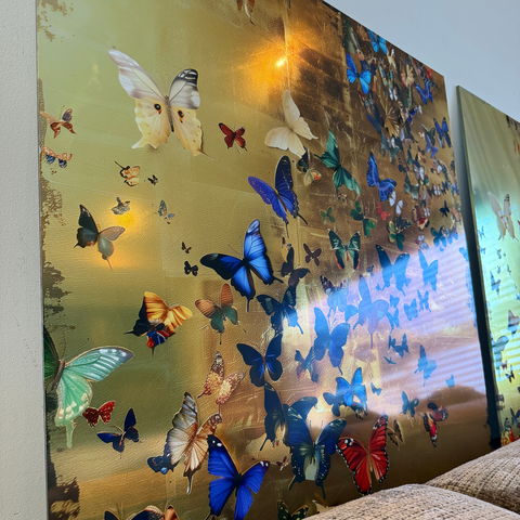 Golden Flutter – Limited Edition Art Piece- plexiglas schilderij - kunst