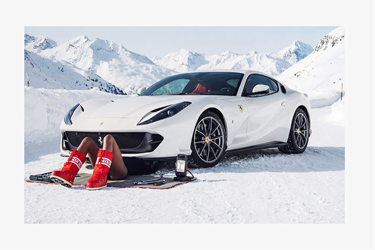 Ferrari 812 competizione