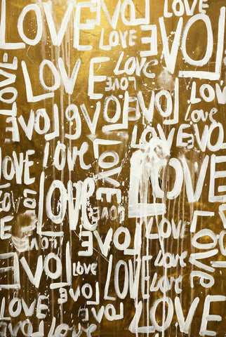 Love teksten met gouden achtergrond