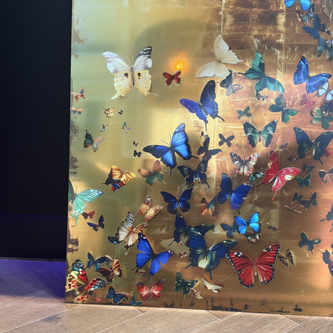 Golden Flutter – Limited Edition Art Piece- plexiglas schilderij - kunst